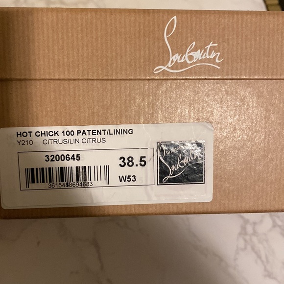Christian Louboutin heels, size 38.5 (8) , color: citrus - Picture 3 of 4